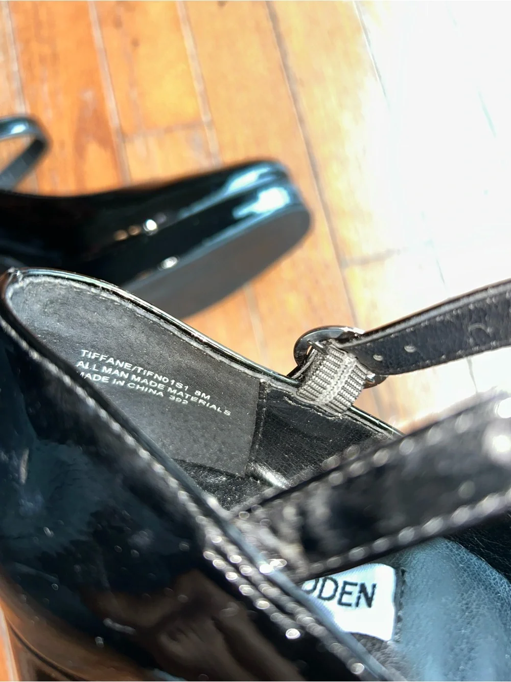 Steve Madden Tiffany Black Patent Mary Jane Platform Heels Size 8